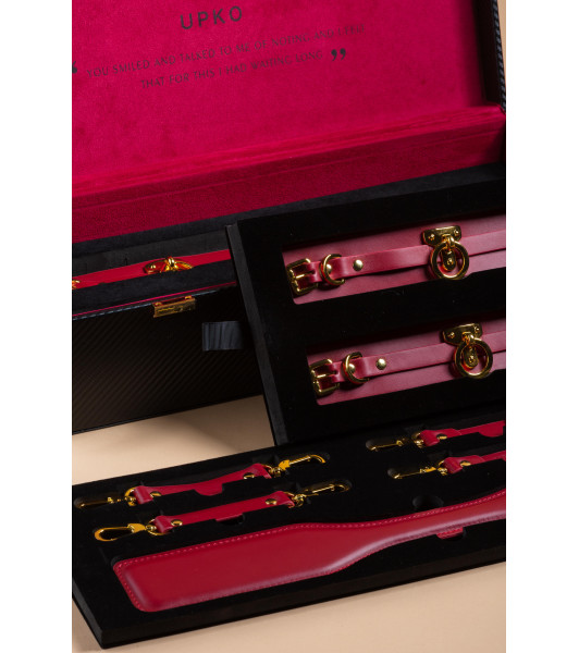 Luxury UPKO Italian Leather Bondage Tools Set with Case - Red  - 16 - notaboo.es