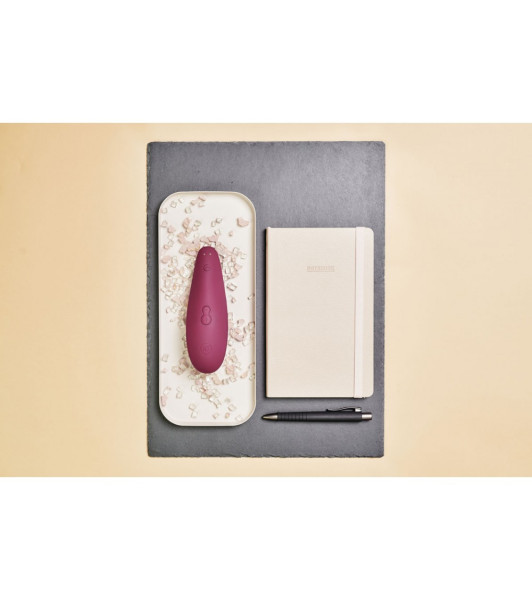 Non-contact clitoris stimulator Womanizer Classic 2, burgundy - 11 - notaboo.es