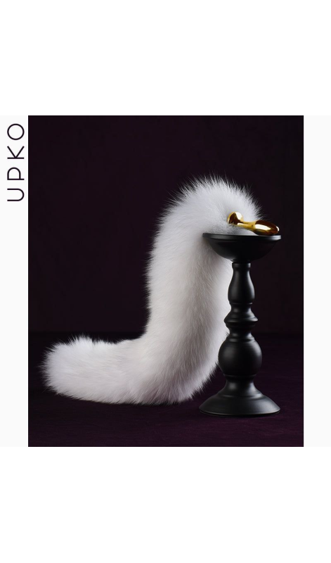 <p>UPKO Fur Plug White Fox<br></p>