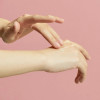 Lubricante a base de agua Bijoux Indiscrets, con sabor a coco, 30 ml - 3 - notaboo.es