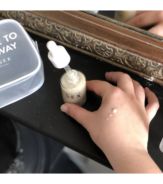 Hair and skin shimmer dry oil - SLOW SEX - 7 - notaboo.es